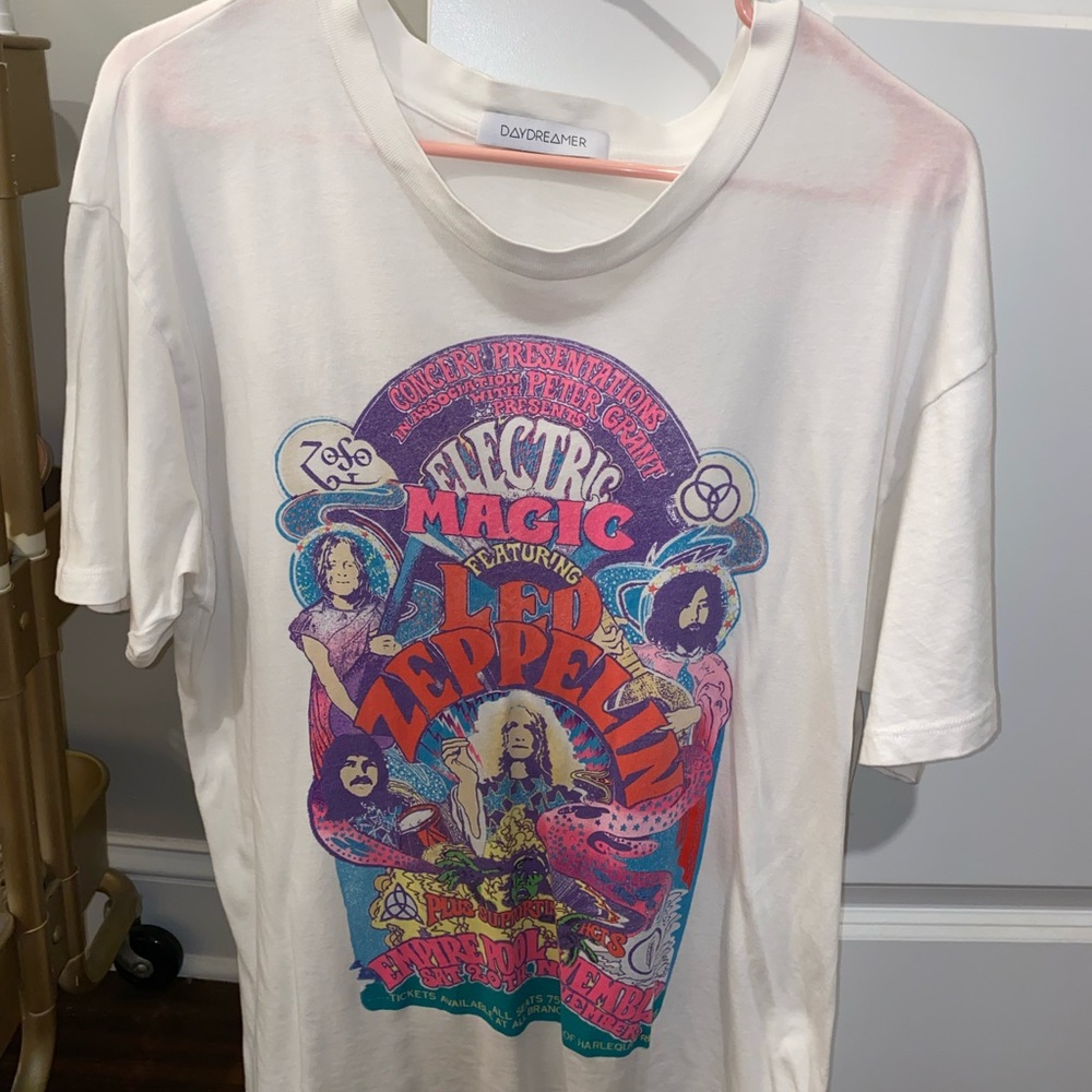 DAYDREAMER T